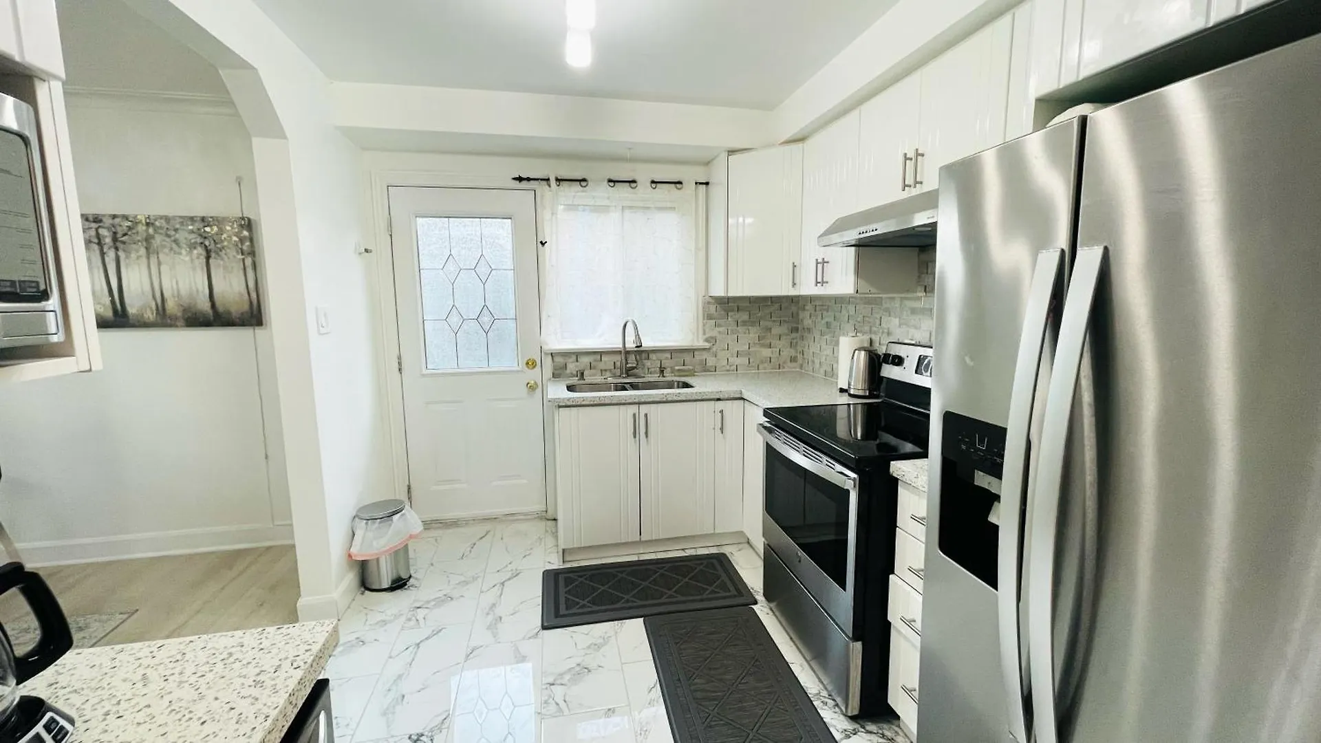 Home Near Toronto Pearson Airport Apartment